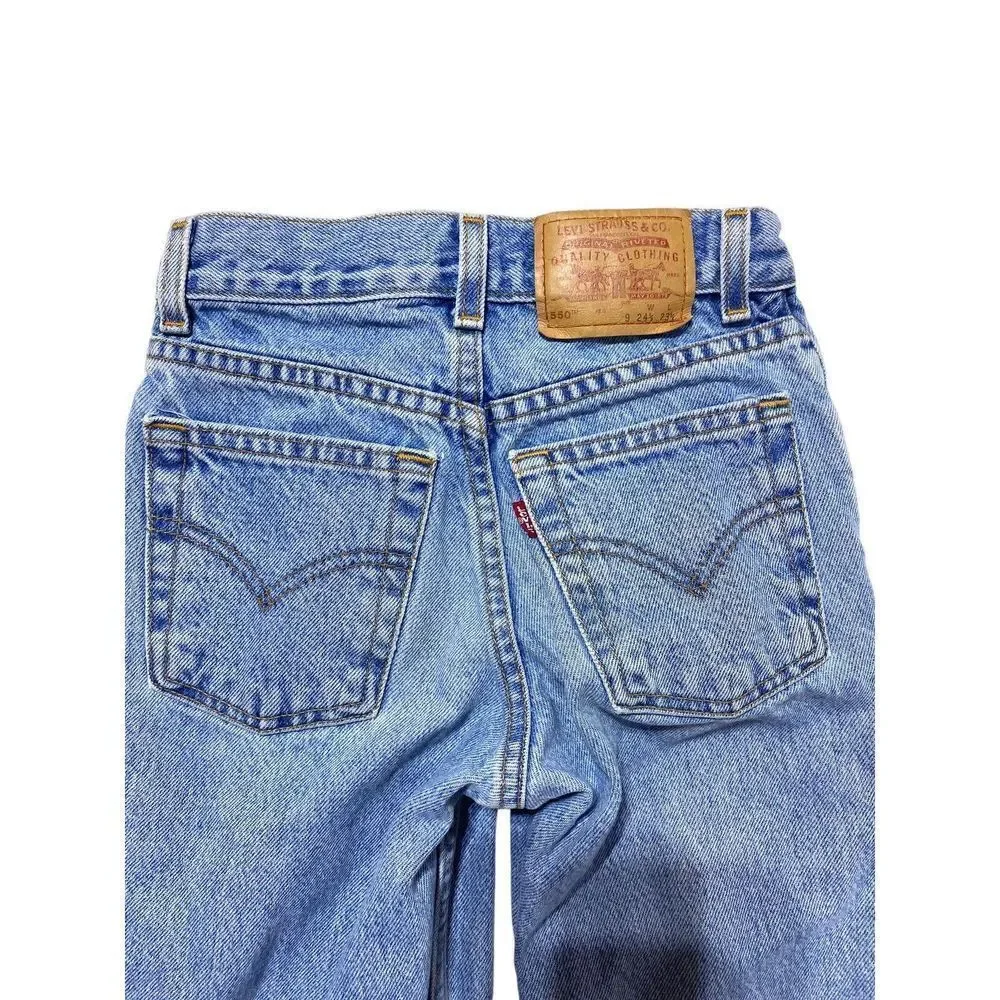 vintage Levi’s 550 relaxed fit regular kid sz 9  W‎ 24” L 22” Batwing